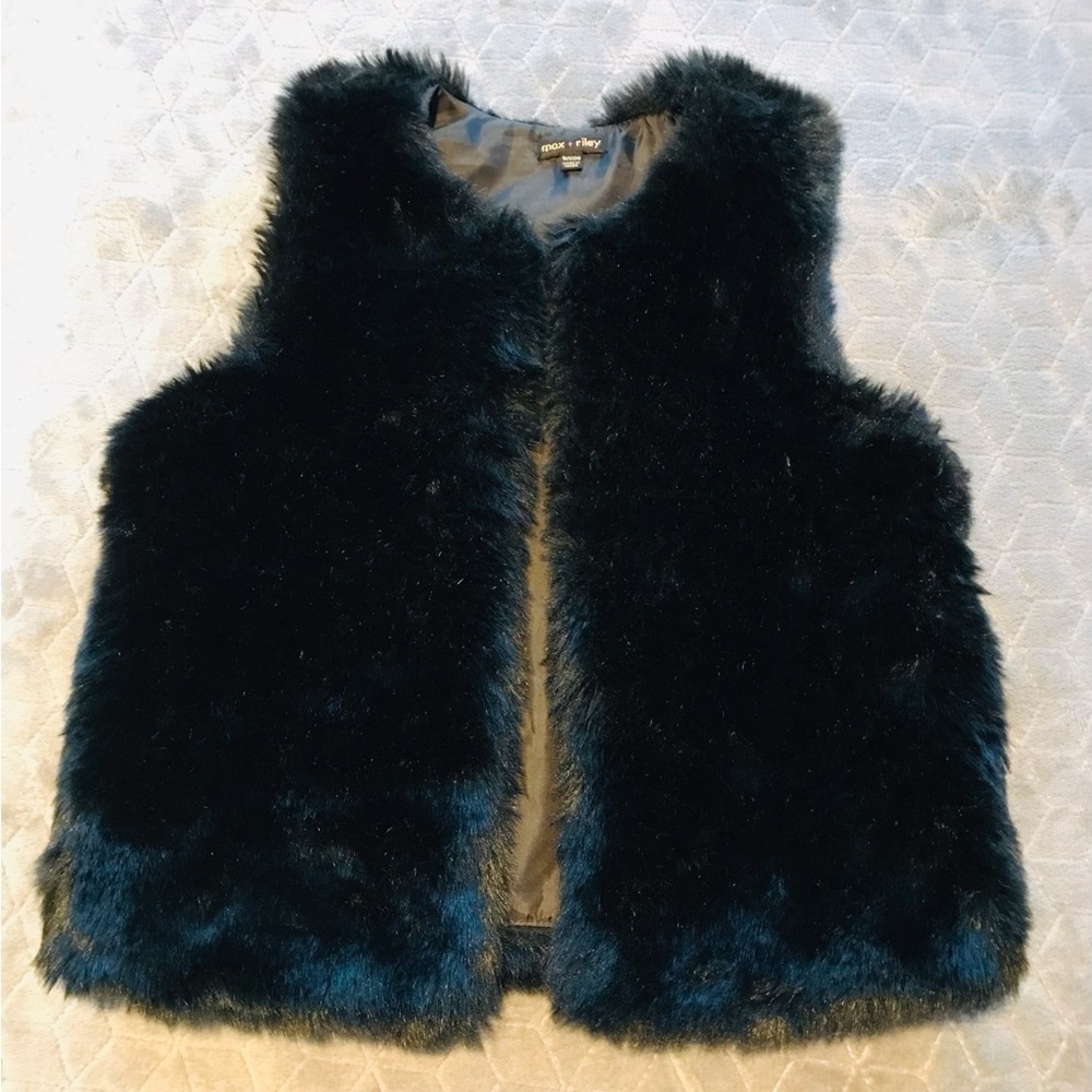 Pre-Lovd girls faux fur vest